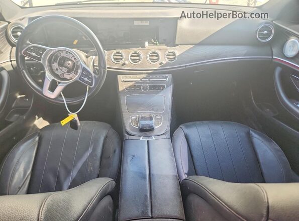 WDDZF8DB2LA700784 2020 MERCEDES-BENZ E White Dashboard view