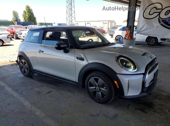 WMW13DJ07N2R94396 2022 MINI COOPER Silver Передня права чверть