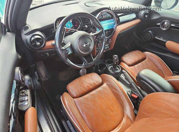 WMW43DL06P3R30163 2023 MINI COOPER Green Dashboard view