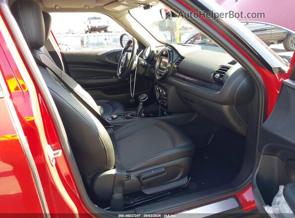 WMWLN5C5XG2B28084 2016 MINI CLUBMAN Red Вид салону спереду