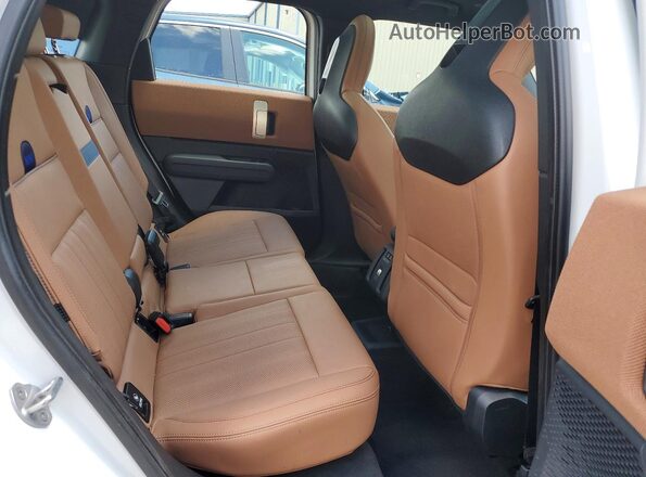 WMZ23GA08T7U57464 2026 MINI COUNTRYMAN Белый Вид задних сидений