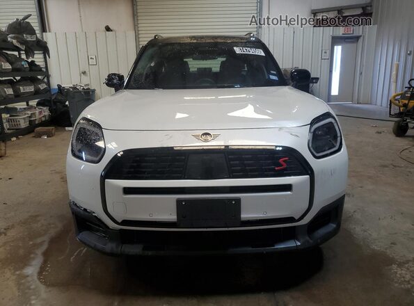 WMZ23GA09V7V63070 2027 MINI COUNTRYMAN Белый 