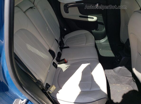 WMZYT3C32H3D98343 2017 MINI COOPER Blue Rear seats view