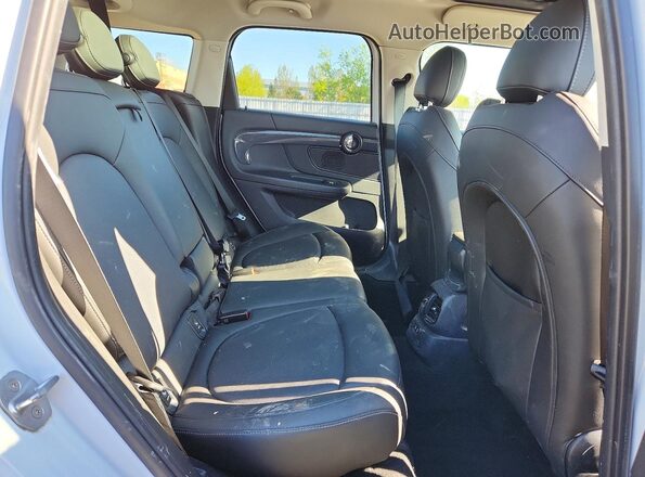 WMZYT5C51K3G93907 2019 MINI COOPER White Widok tylnych siedzeń
