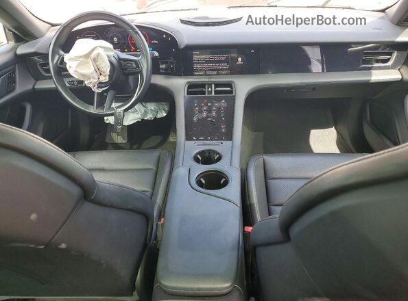 WP0AA2Y15MSA16721 2021 PORSCHE TAYCAN Gray Widok deski rozdzielczej