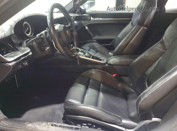 WP0AB2A96LS229573 2020 PORSCHE 911 White Widok wnętrza z przodu
