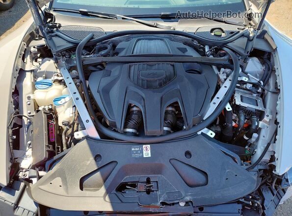 WP0AC2YA9SL060610 2025 PORSCHE PANAMERA Белый Вид задней части салона