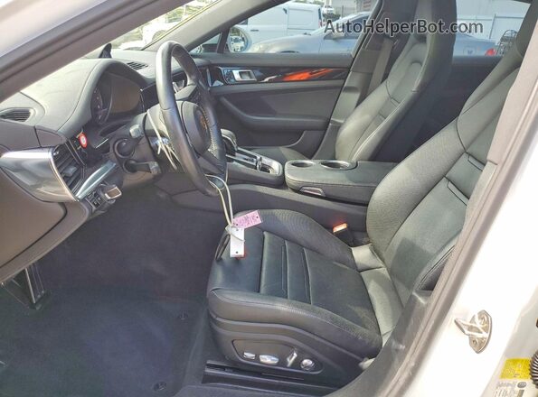 WP0AE2A71ML126756 2021 PORSCHE PANAMERA White წინა სალონის ხედი
