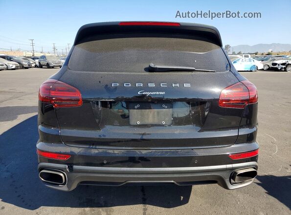 WP1AA2A22GLA09741 2016 PORSCHE CAYENNE Black უკანა ხედი