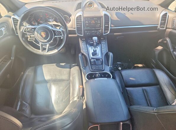 WP1AA2A24GLA03956 2016 PORSCHE CAYENNE Silver Dashboard view