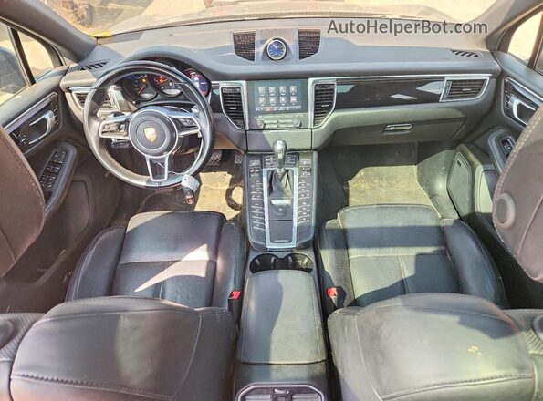 WP1AA2A50JLB17938 2018 PORSCHE MACAN Black Vista del cuadro de instrumentos