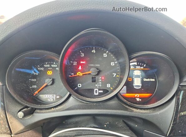 WP1AA2A50JLB17938 2018 PORSCHE MACAN Black Vista de los asientos traseros