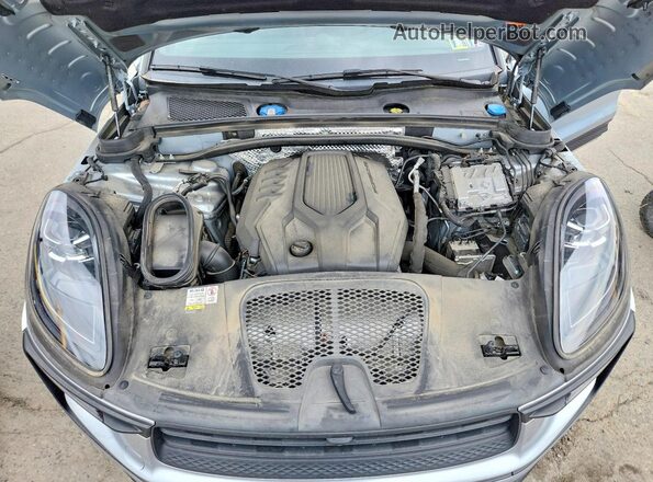 WP1AA2A51NLB11961 2022 PORSCHE MACAN Silver ძრავის განყოფილების ხედი