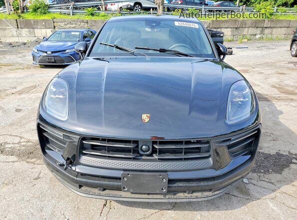 WP1AA2A52SLB09759 2025 PORSCHE MACAN Black Vista frontal