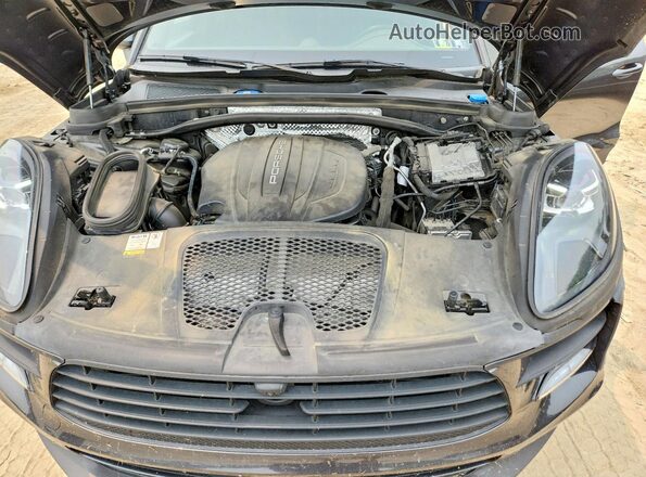 WP1AA2A55MLB12996 2021 PORSCHE MACAN Black ძრავის განყოფილების ხედი