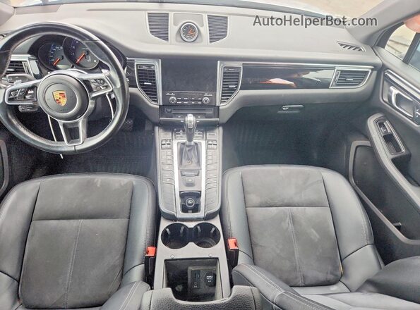 WP1AA2A56HLB01043 2017 PORSCHE MACAN Silver წინა პანელის ხედი