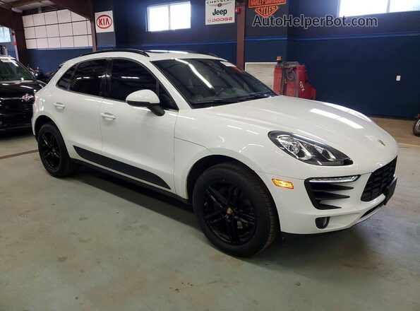 WP1AA2A57HLB08065 2017 PORSCHE MACAN White Передня права чверть