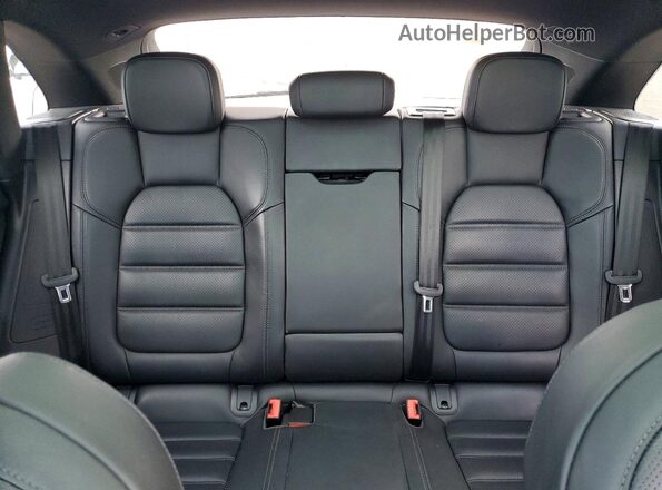 WP1AA2A58MLB11874 2021 PORSCHE MACAN Black უკანა სავარძლების ხედი