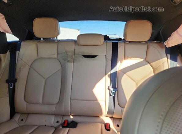 WP1AA2A59MLB02763 2021 PORSCHE MACAN Silver უკანა სავარძლების ხედი