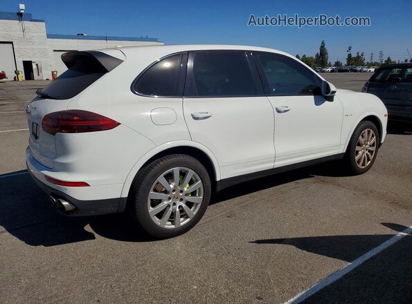 WP1AE2A27HLA75689 2017 PORSCHE CAYENNE White უკანა მარჯვენა