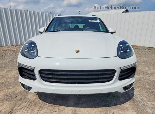 WP1AE2A2XHLA68929 2017 PORSCHE CAYENNE White Front view
