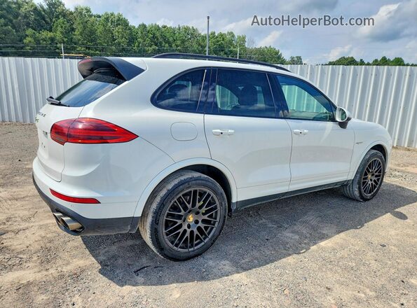 WP1AE2A2XHLA68929 2017 PORSCHE CAYENNE White Rear right