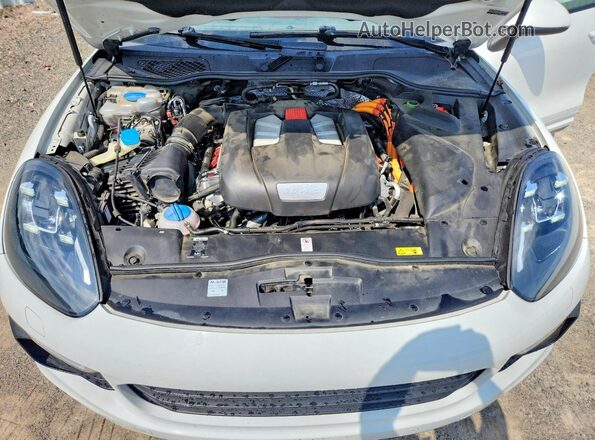 WP1AE2A2XHLA68929 2017 PORSCHE CAYENNE White Engine compartment view