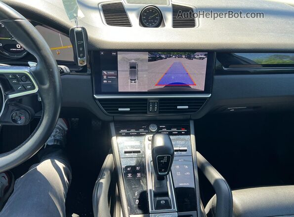 WP1AE2AY8KDA52072 2019 PORSCHE CAYENNE Black Instrument cluster view