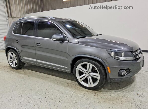 WVGAV7AX0GW083927 2016 VOLKSWAGEN TIGUAN Gray Front right