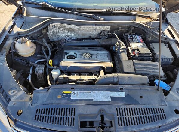 WVGAV7AX1HK039220 2017 VOLKSWAGEN TIGUAN Gray Widok komory silnika