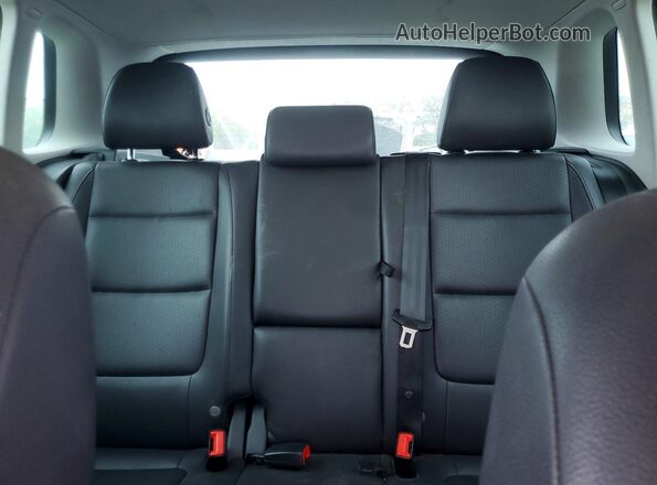 WVGAV7AX2GW554461 2016 VOLKSWAGEN TIGUAN Black Հետևի նստատեղերի տեսք