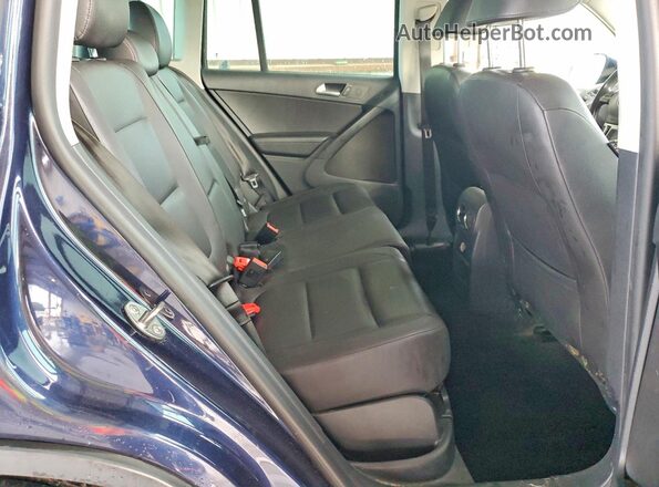 WVGAV7AX4GW506606 2016 VOLKSWAGEN TIGUAN Blue Սալոնի հետևի տեսք