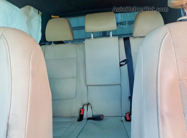 WVGAV7AX5GW021519 2016 VOLKSWAGEN TIGUAN Black Vista de los asientos traseros