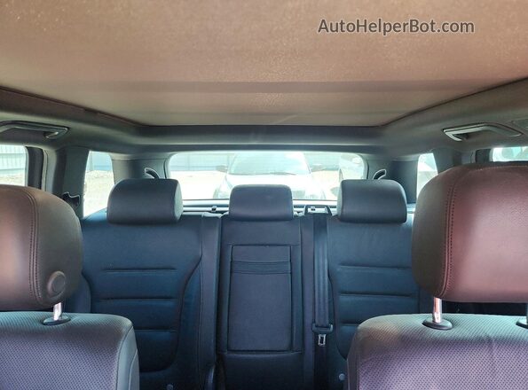 WVGRF7BP3HD006514 2017 VOLKSWAGEN TOUAREG Gray Սալոնի հետևի տեսք