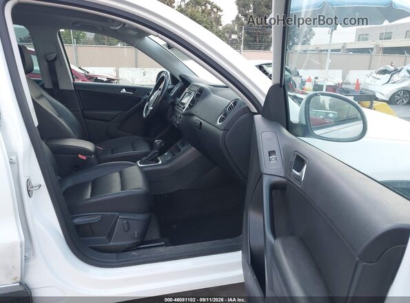 WVGRV7AX9HW503656 2017 VOLKSWAGEN TIGUAN White Սալոնի դիմացի տեսք
