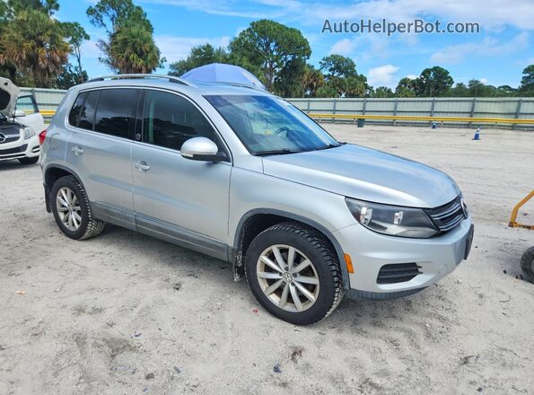 WVGSV7AX0HK012319 2017 VOLKSWAGEN TIGUAN Серебряный Передняя правая четверть