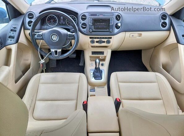 WVGSV7AX9HW501438 2017 VOLKSWAGEN TIGUAN Blue Առջևի վահանակի տեսք