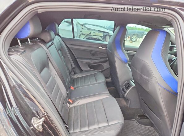 WVWAB7CD6PW164589 2023 VOLKSWAGEN GOLF Black Vista de los asientos traseros