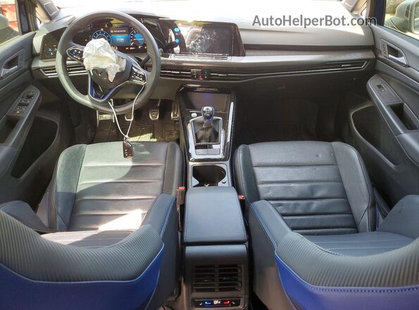 WVWFB7CD4RW211014 2024 VOLKSWAGEN GOLF Blue Vista del salpicadero