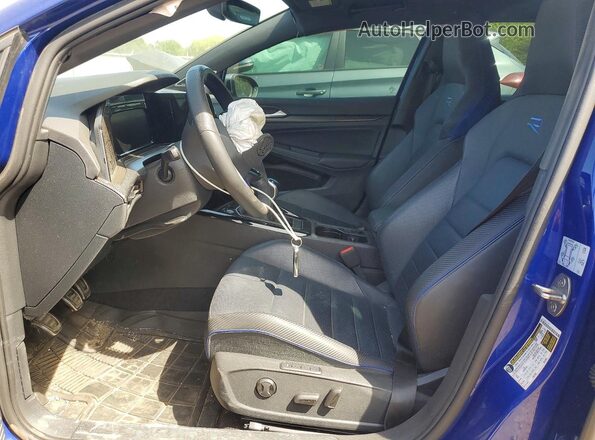 WVWFB7CD4RW211014 2024 VOLKSWAGEN GOLF Blue Vista interior delantera