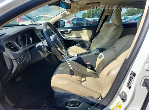 YV140MTL2H2426510 2017 VOLVO S60 White Vista interior delantera