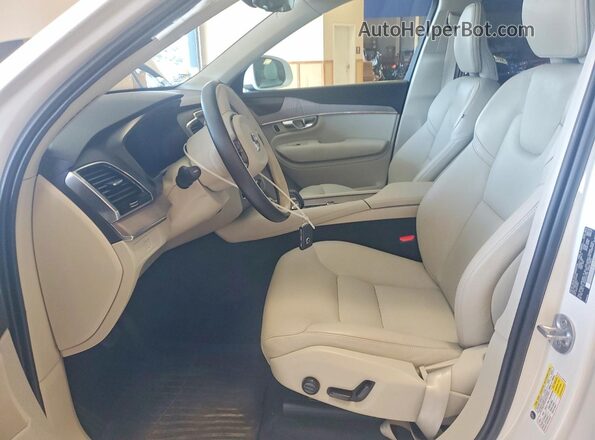 YV40621N1P1903389 2023 VOLVO XC90 Белый Вид салона спереди