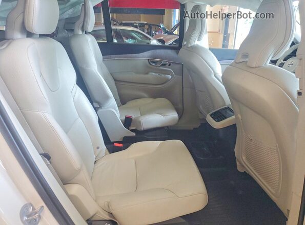 YV40621N1P1903389 2023 VOLVO XC90 Белый Вид задней части салона