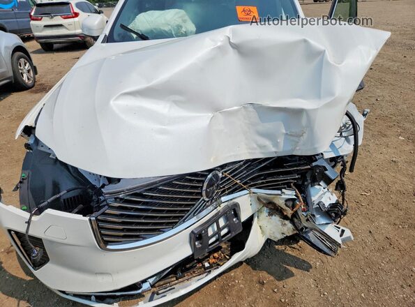 YV4062PBXS1391962 2025 VOLVO XC90 White Vista del compartimento del motor