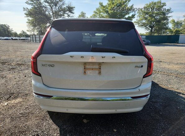 YV4062PE7T1489391 2026 VOLVO XC90 White 