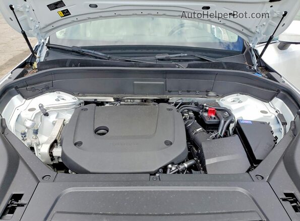 YV4062PF2T1494507 2026 VOLVO XC90 White ძრავის განყოფილების ხედი