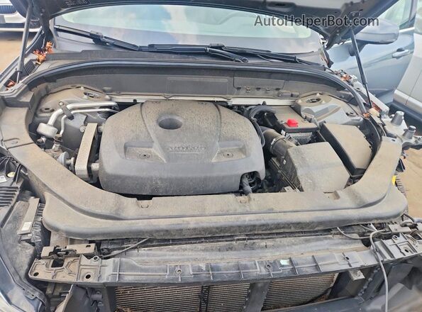 YV4102RK0J1030483 2018 VOLVO XC60 Silver Շարժիչի բաժամունքի տեսք