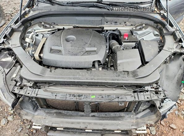 YV4102RL1M1696541 2021 VOLVO XC60 Gray Vista del compartimento del motor