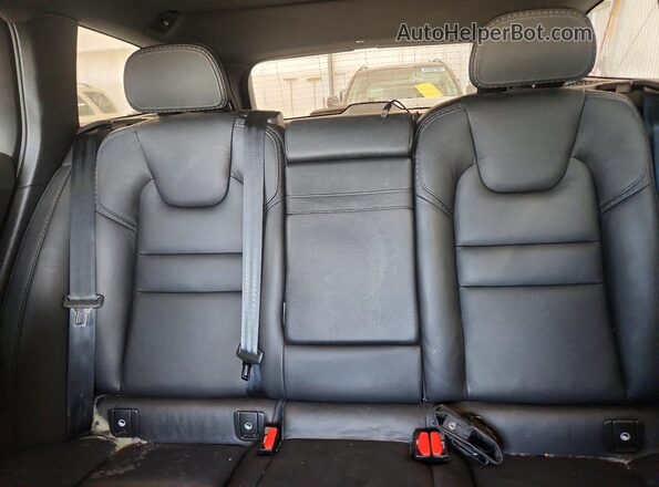 YV4102WK3L1039444 2020 VOLVO V60 Gray Vista de los asientos traseros