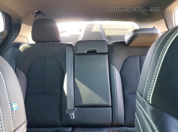 YV4162UM1M2616857 2021 VOLVO XC40 White Rear seats view